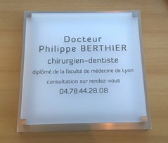 plaque professionnelle lumineuse leds profession libérale - dentiste